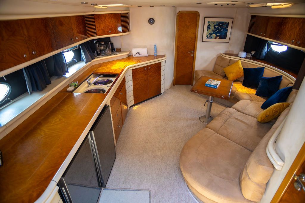 Sunseeker interior stateroom