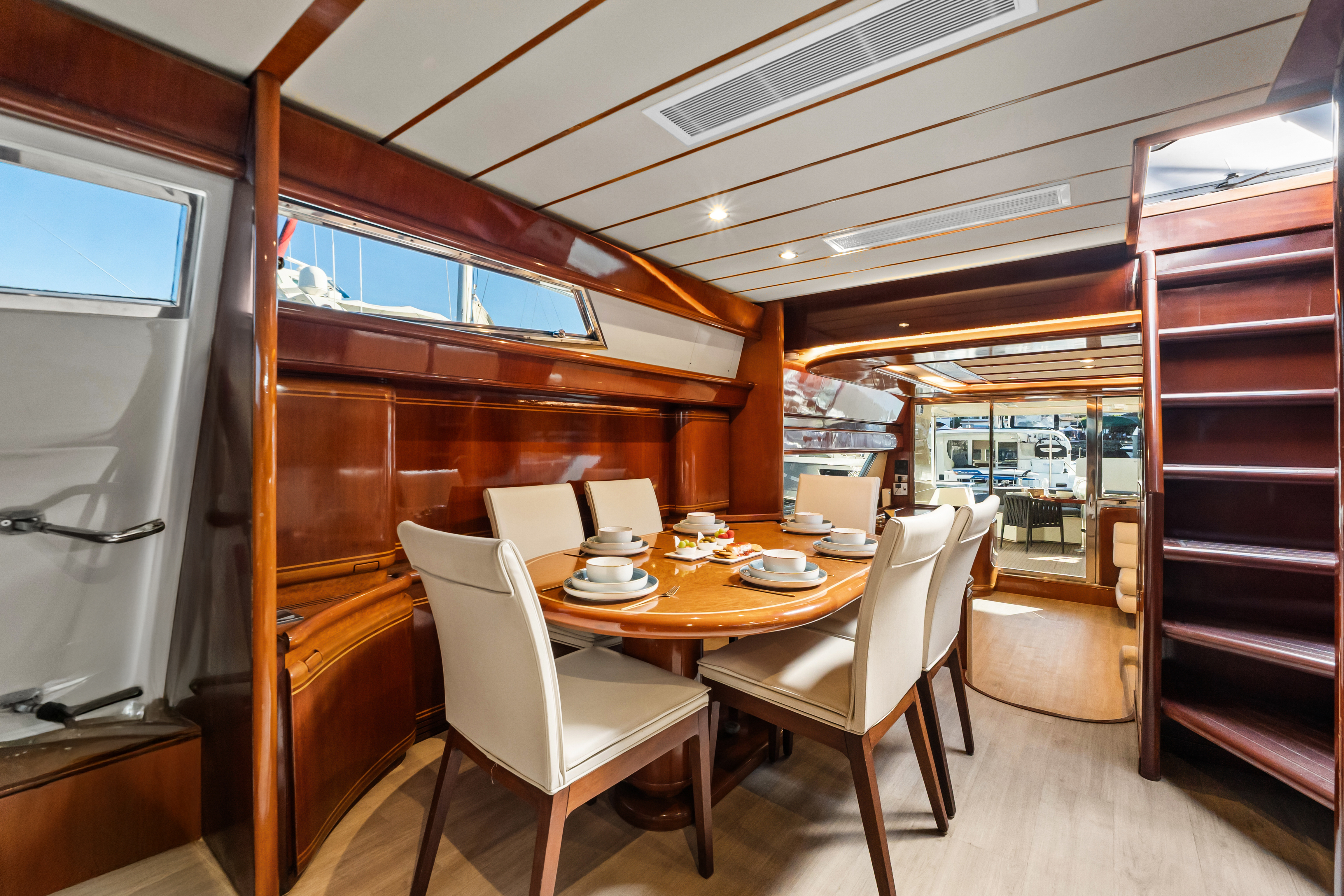 VITA aft deck