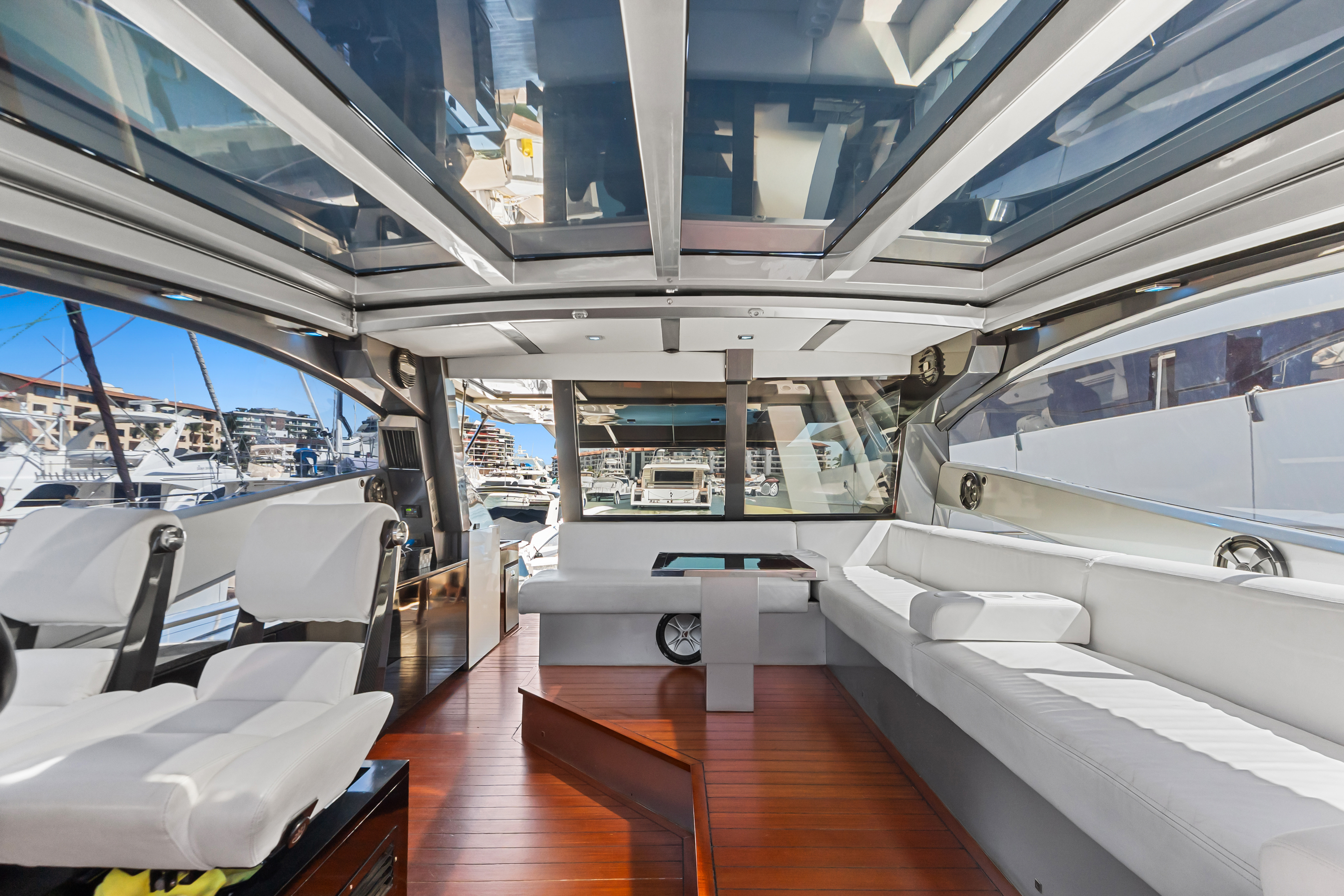 YATE LALISA interior stateroom