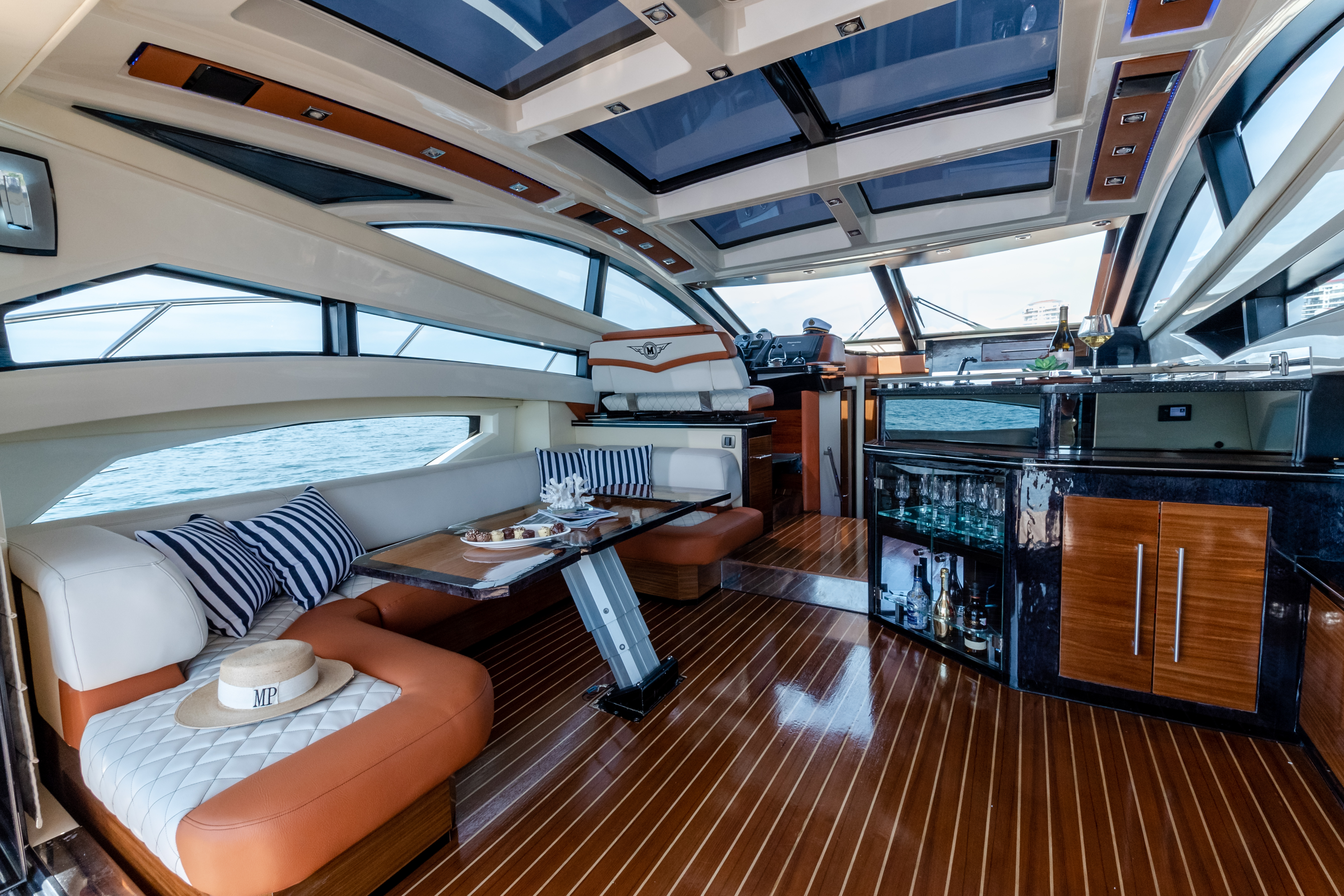 ZIBA flybridge