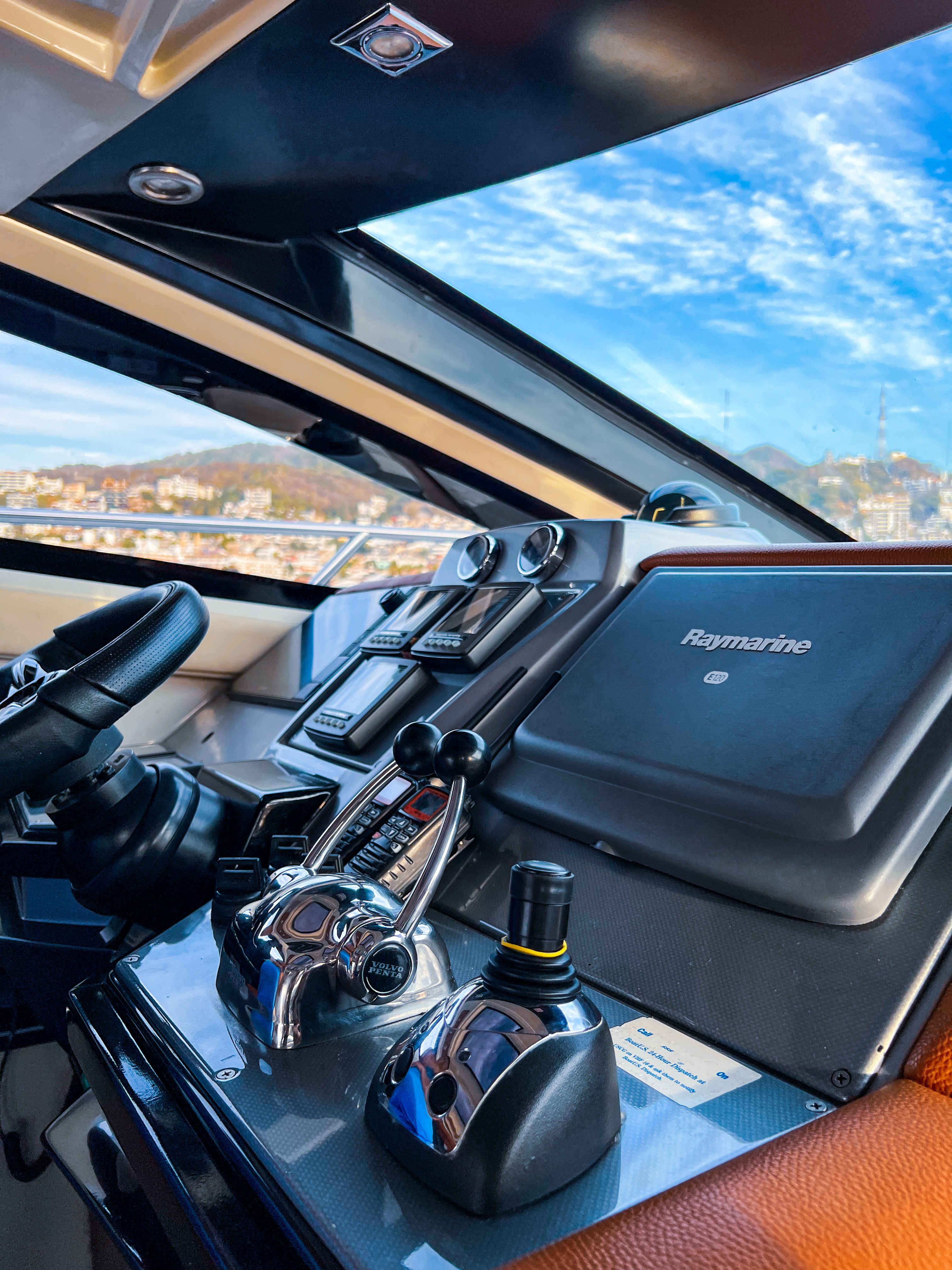 ZIBA flybridge