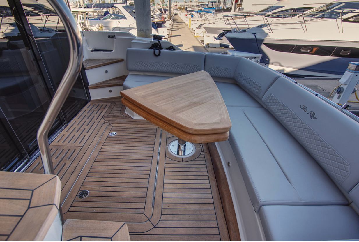 SEA OWL bow view
