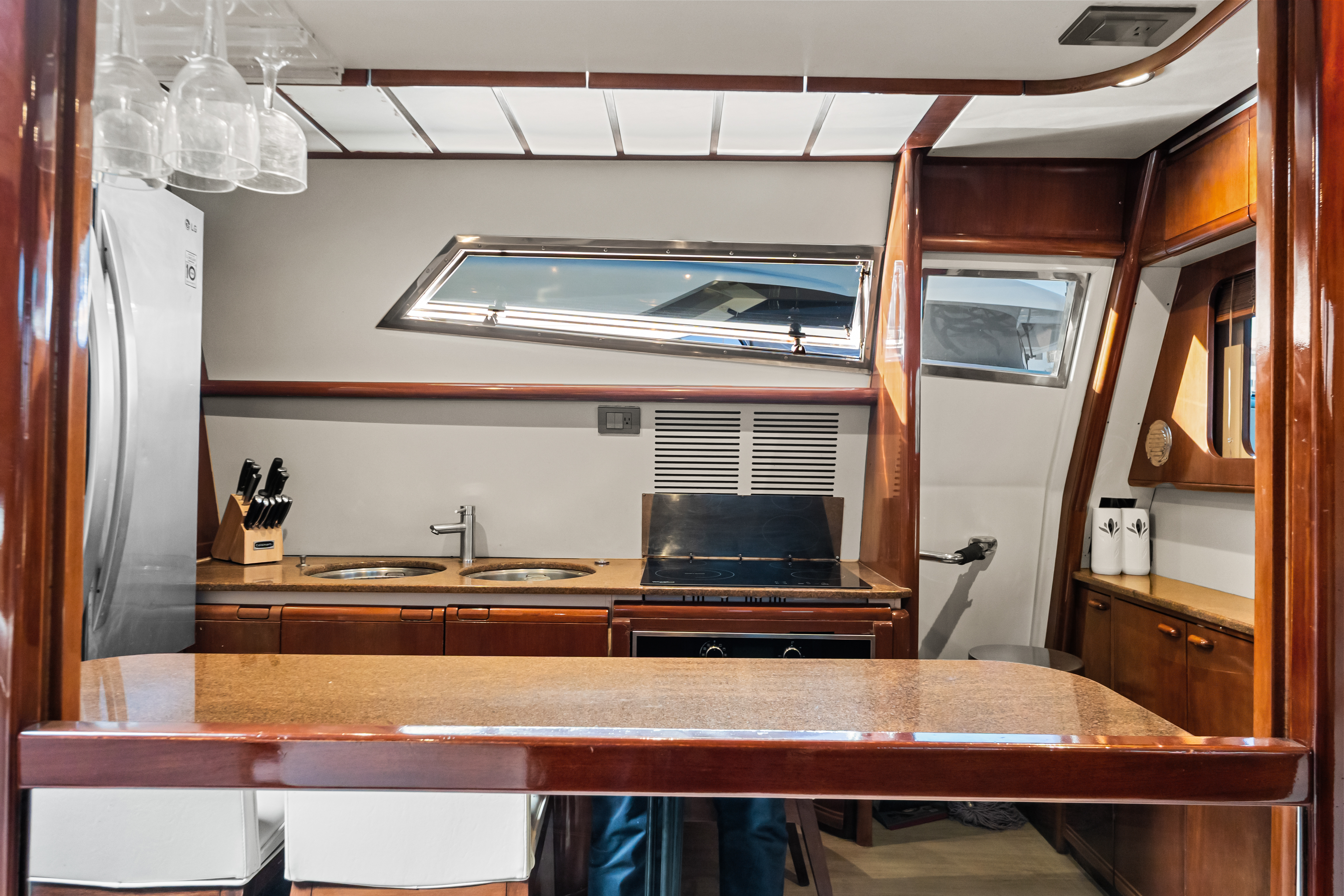 VITA main cabin