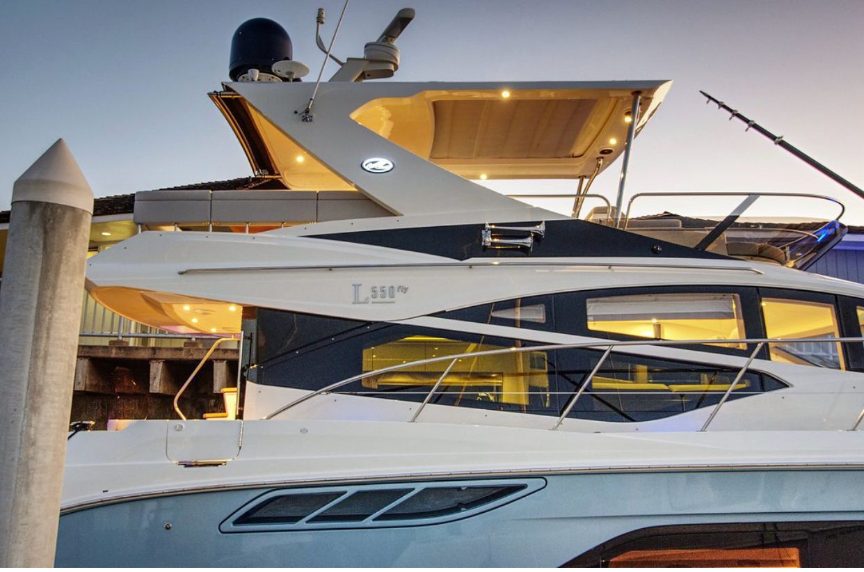 SEA OWL bow view
