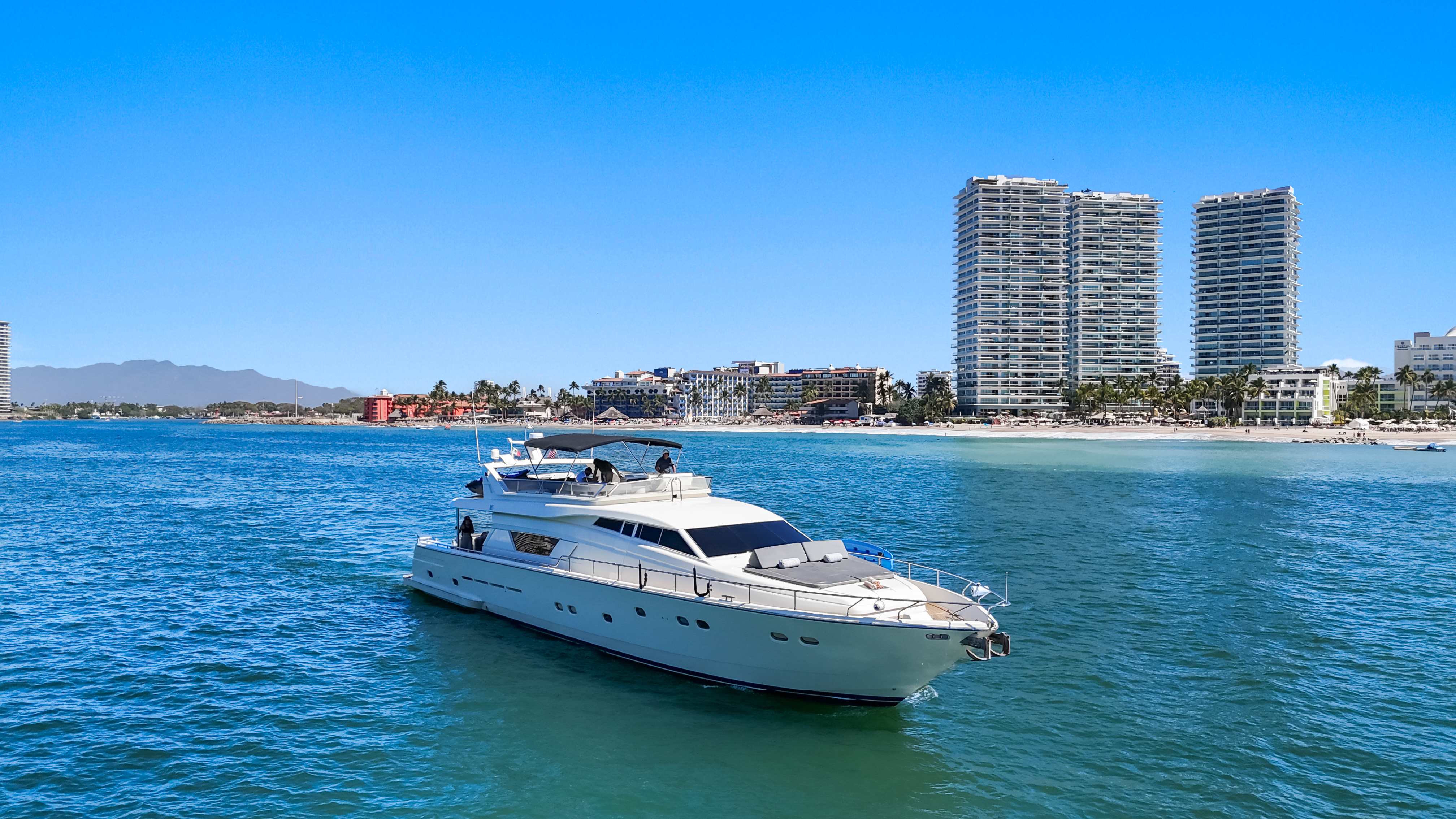 VITA — 80 ft luxury Motor Yacht charter in Puerto Vallarta