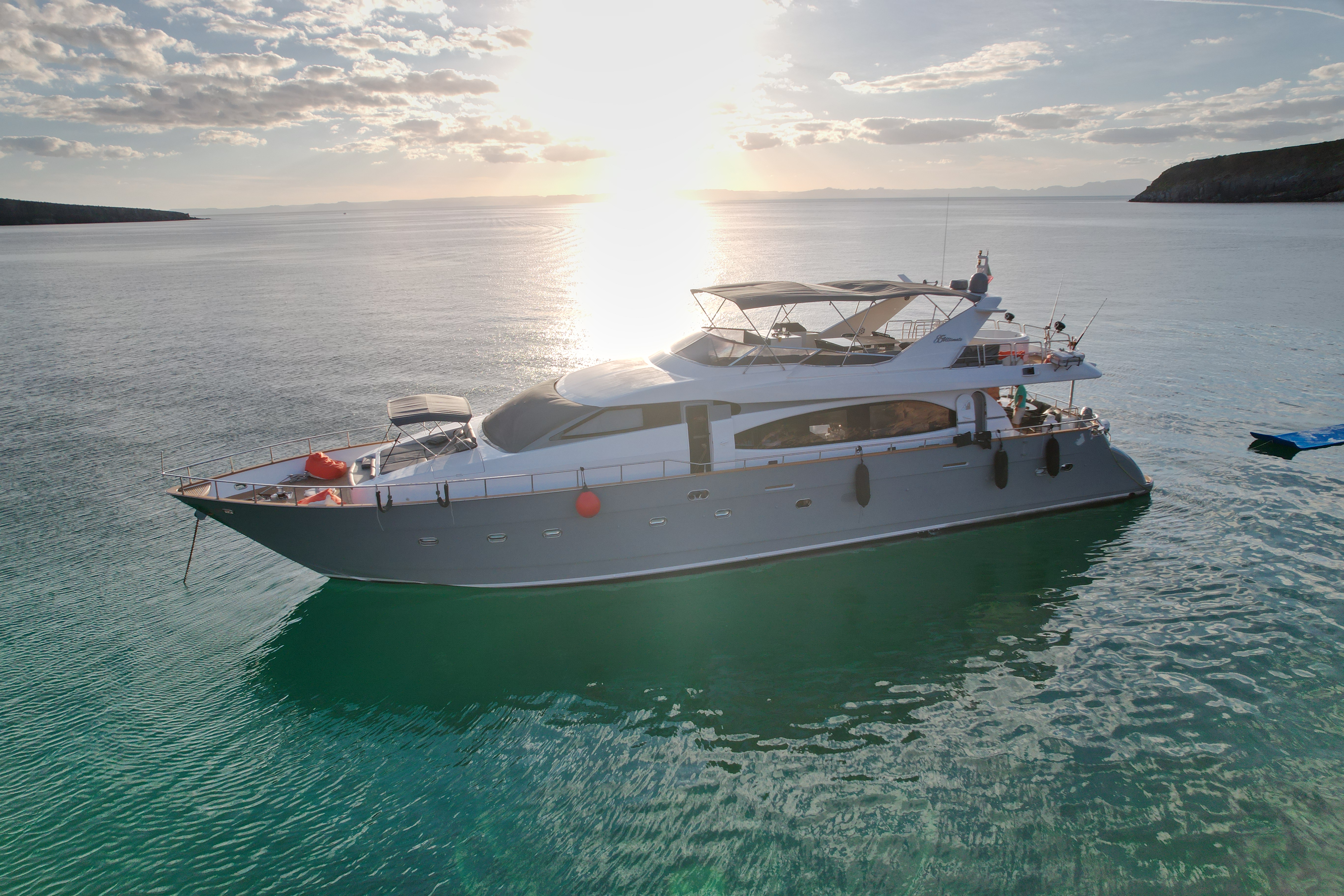 DON MOI bow view